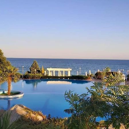 Sineva Beach Hotel Sveti Vlas Exterior photo