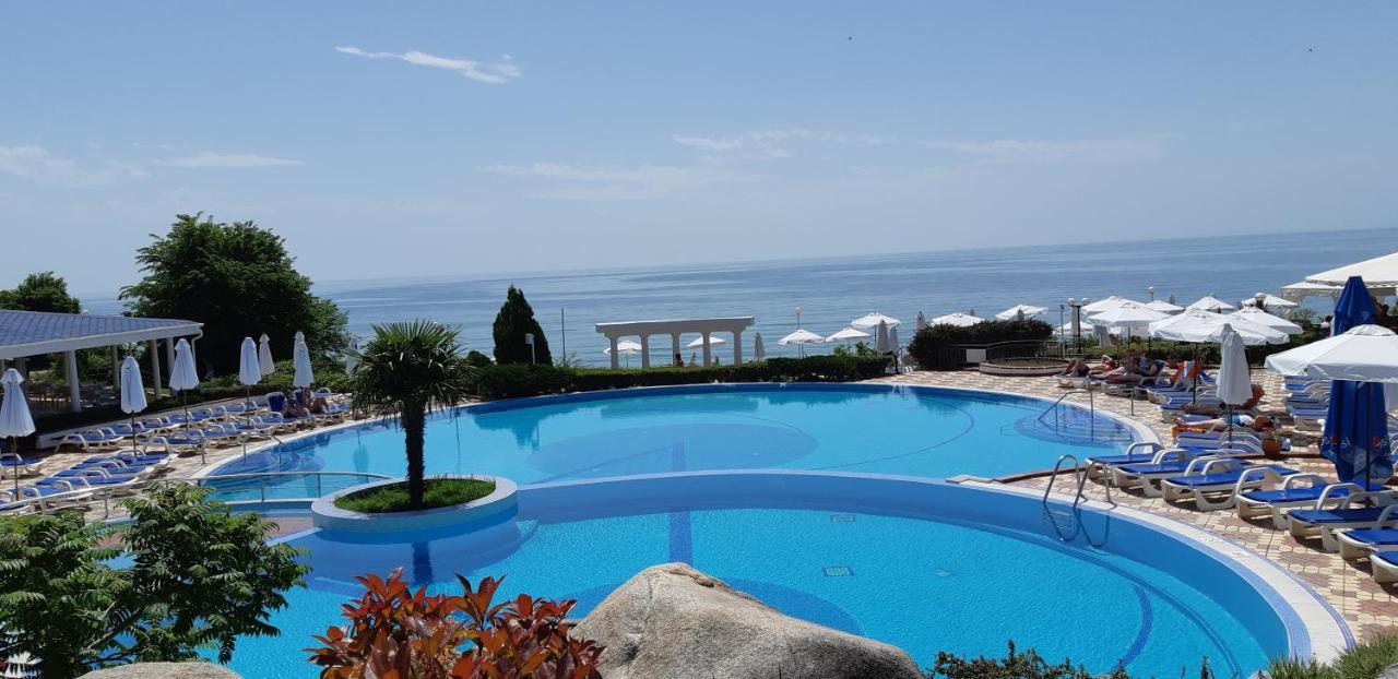 Sineva Beach Hotel Sveti Vlas Exterior photo