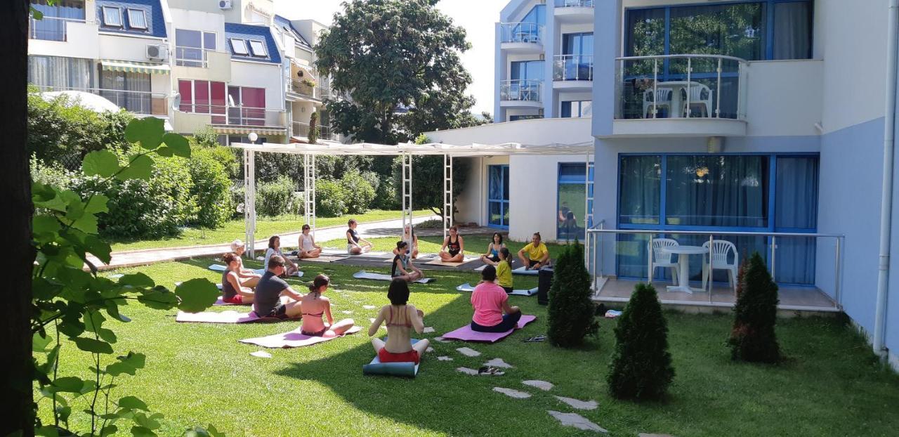 Sineva Beach Hotel Sveti Vlas Exterior photo