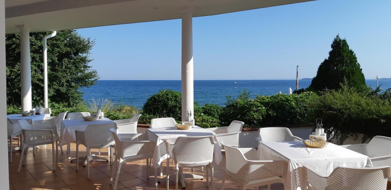 Sineva Beach Hotel Sveti Vlas Exterior photo