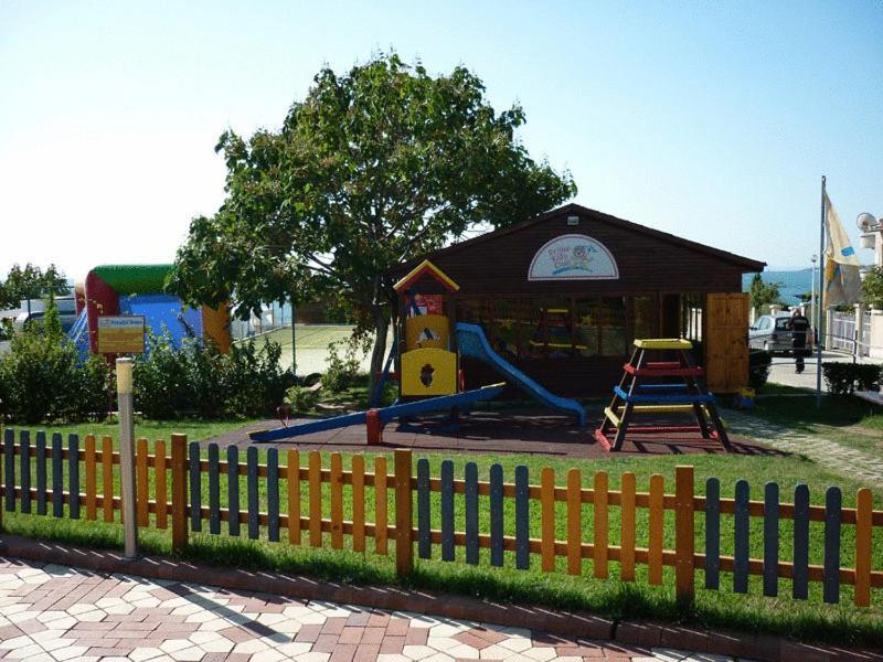 Sineva Beach Hotel Sveti Vlas Exterior photo