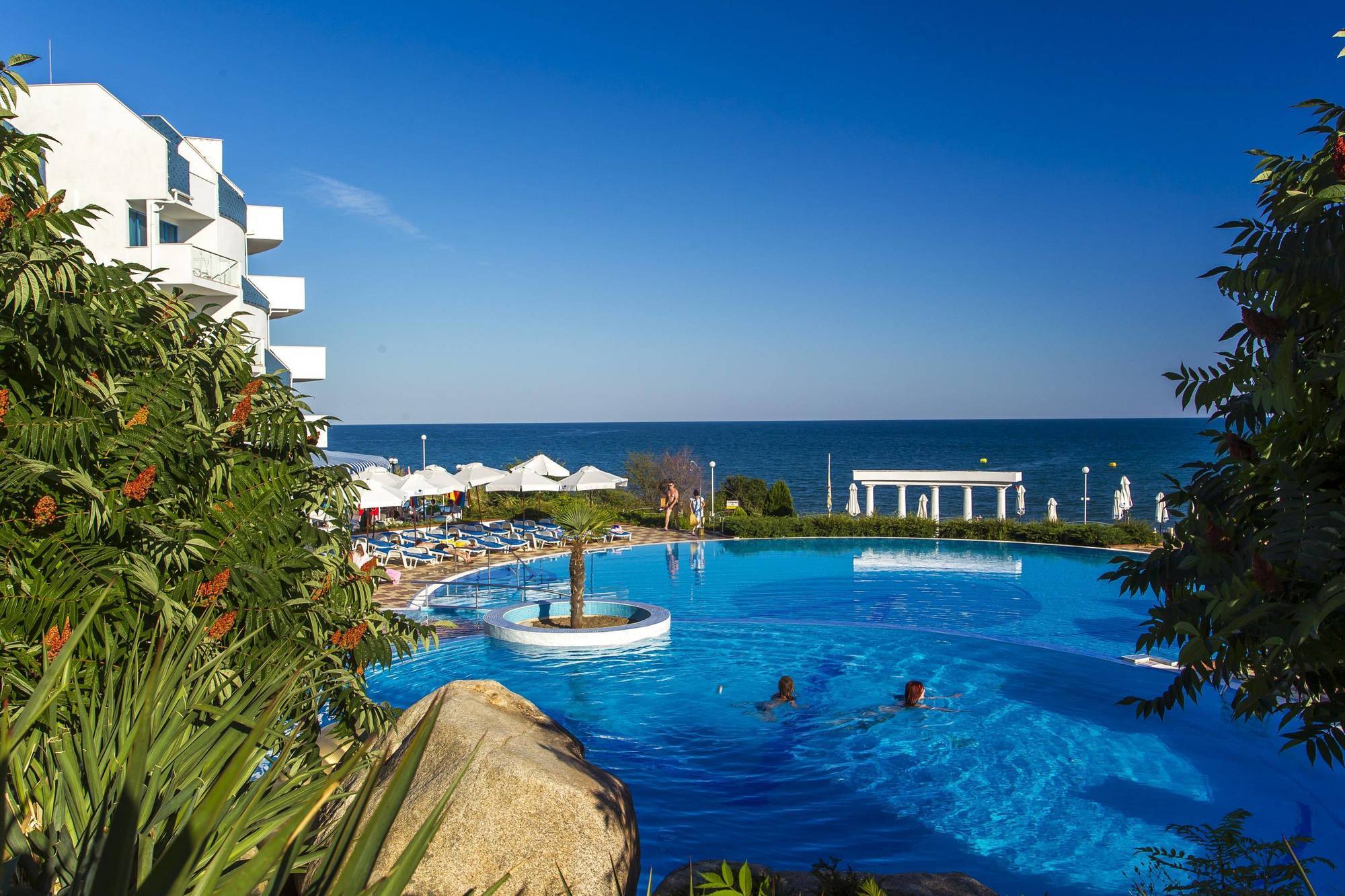 Sineva Beach Hotel Sveti Vlas Exterior photo