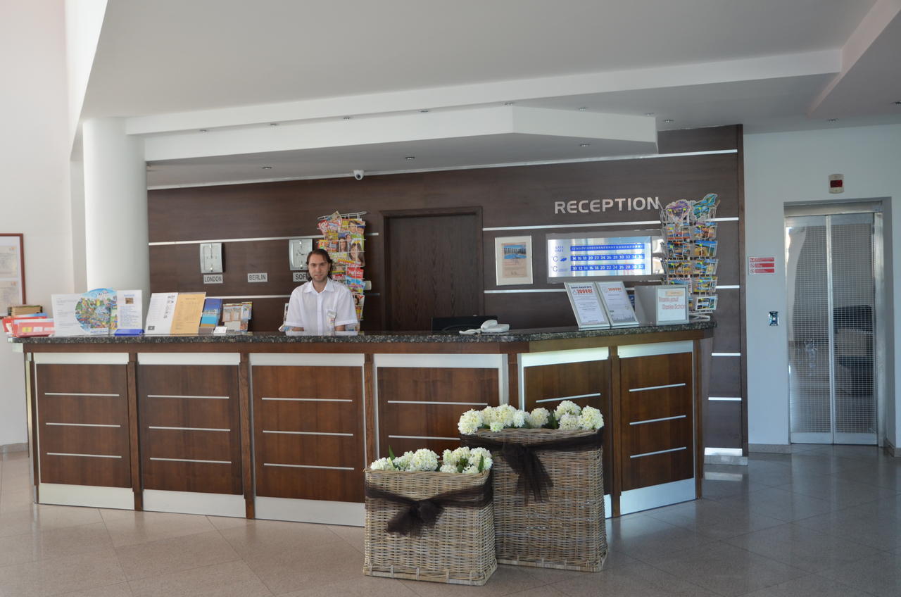 Sineva Beach Hotel Sveti Vlas Exterior photo